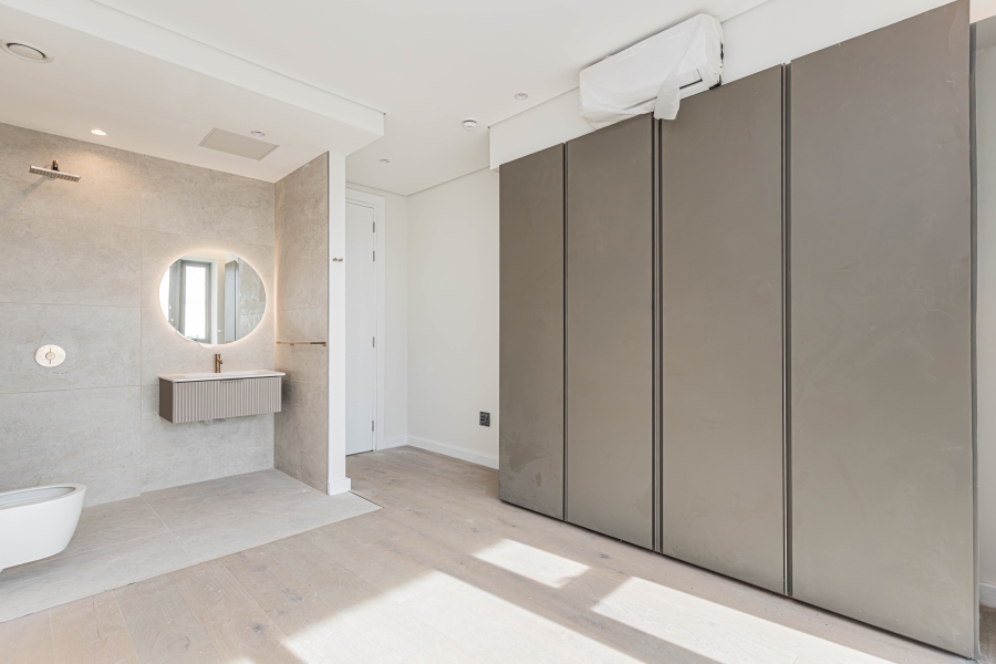 3 Bedroom Property for Sale in Fresnaye Western Cape